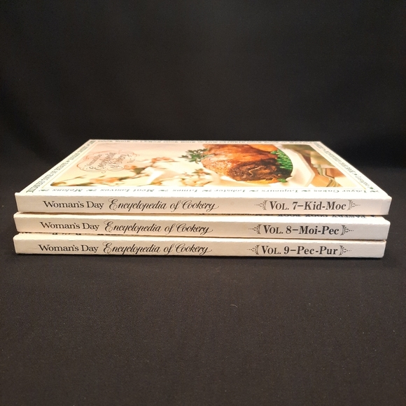 Vintage Woman's Day Encyclopedia of Cookery Volumes #7-9 ~ 1966 - Picture 12 of 12